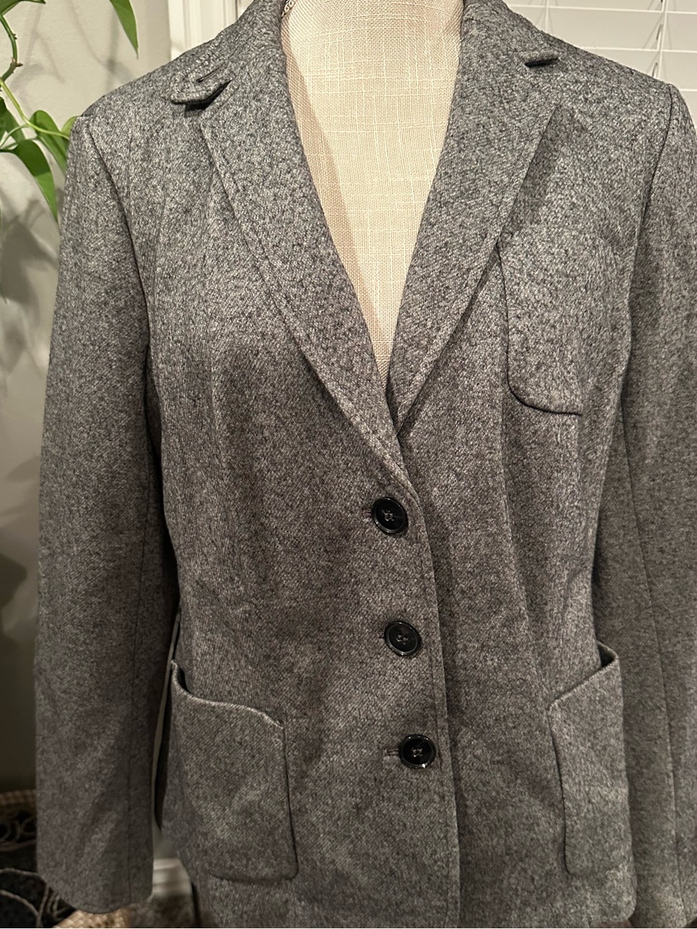 Talbots Gray Three-Button Wool-Blend Blazer